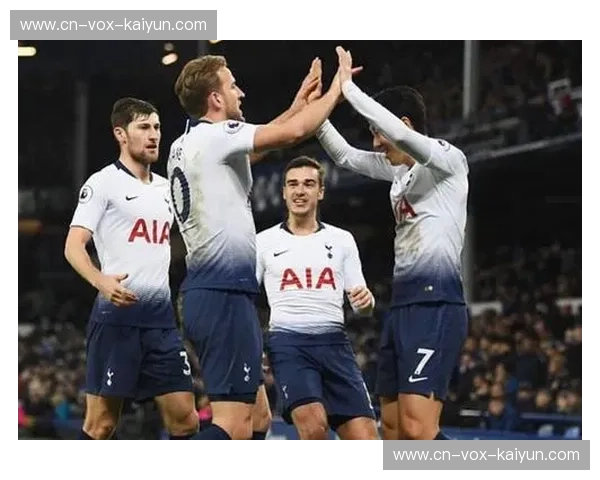 蓝白条纹与太极红的宿命对决：潘帕斯雄鹰vs太极虎，一场跨越重洋的绿茵博弈