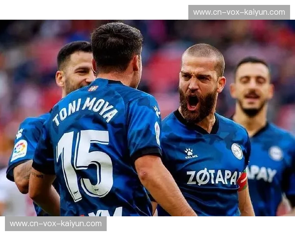 特鲁瓦vs洛里昂：法甲赛场上的黑马对决，谁将在这场激情碰撞中脱颖而出？